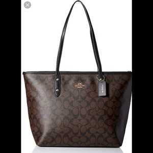 Coach Tote